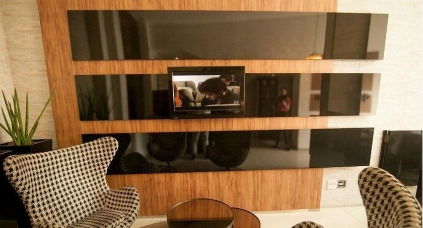 Imagen de los interiores del Hotel Maia. Foto 16