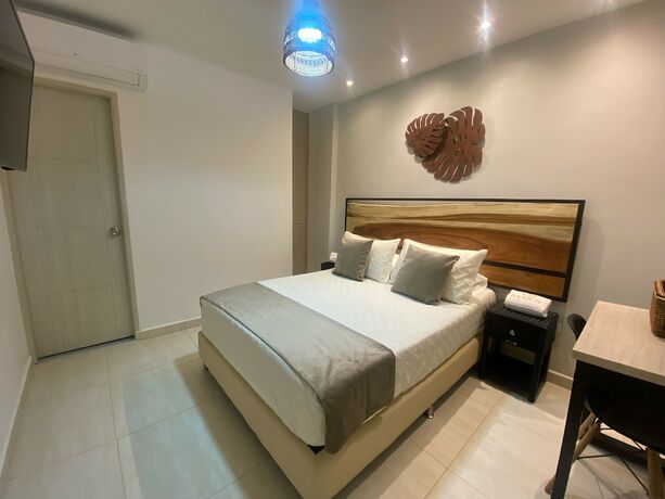 Imagen de la habitación del Hotel Maidy Luxury. Foto 13