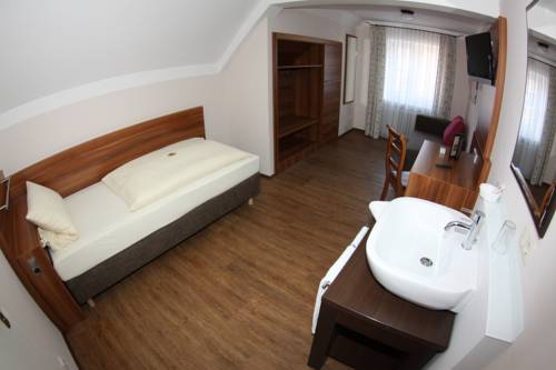 Imagen de la habitación del Hotel Maierbr&auml;u Brauereigasthof and hotel. Foto 7