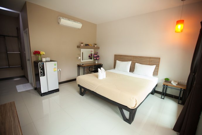 Imagen de la habitación del Hotel Maihom Villa. Foto 13