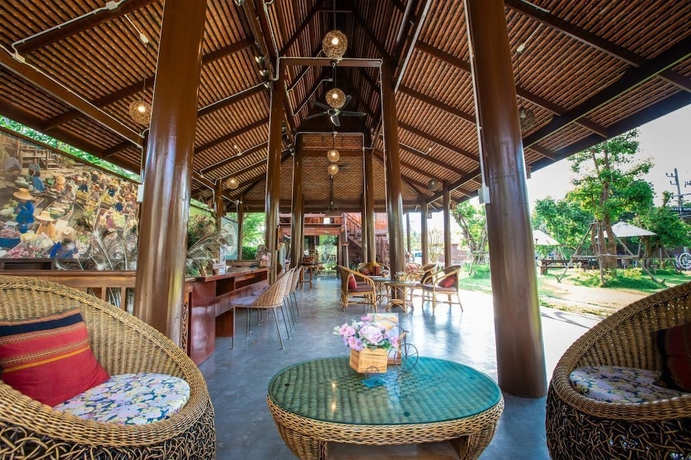 Imagen de los interiores del Hotel Maikaew Damnoen Resort. Foto 19