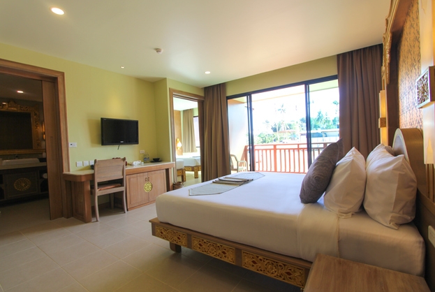 Imagen general del Hotel Maikhao Palm Beach Resort. Foto 9