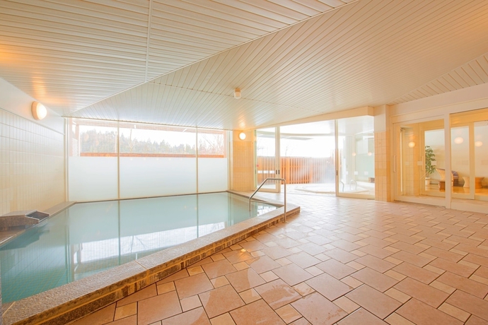 Imagen de la piscina del Hotel Maiko Glamping. Foto 14