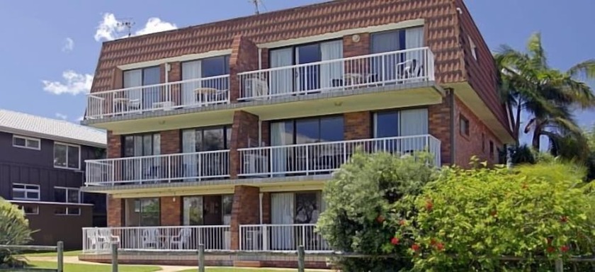 Imagen general del Hotel Main Beach Apartments. Foto 3