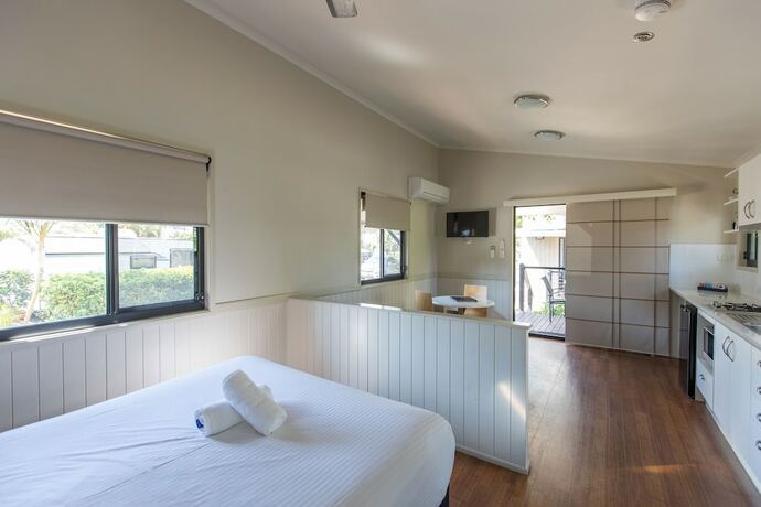 Imagen de la habitación del Hotel Main Beach Tourist Park. Foto 17
