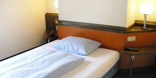 Imagen de la habitación del Hotel Main Eckert. Foto 3