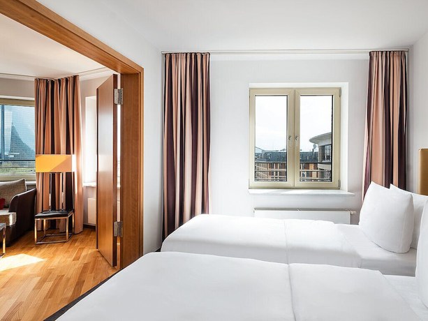 Imagen de la habitación del Hotel Main Plaza Suite Tower. Foto 5