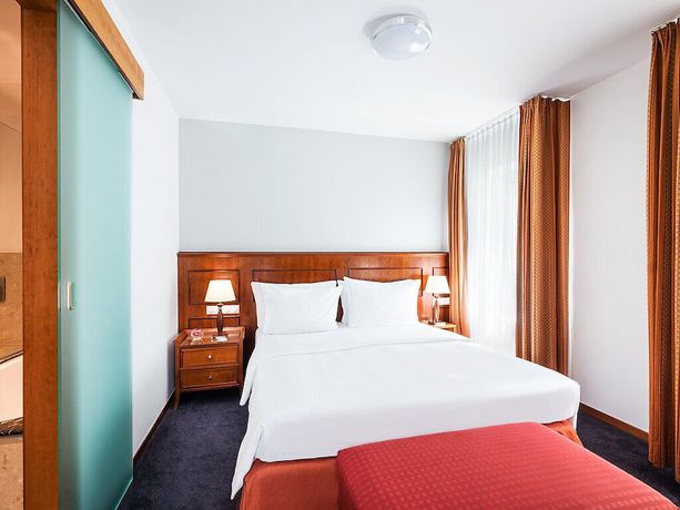 Imagen de la habitación del Hotel Main Plaza Suite Tower. Foto 7