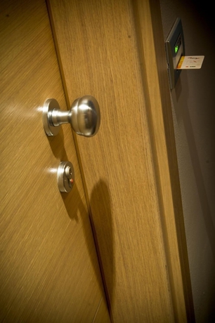 Imagen de la habitación del Hotel Main Street. Foto 14