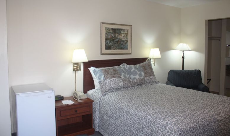 Imagen de la habitación del Hotel Main Street Lodge and Suites. Foto 2