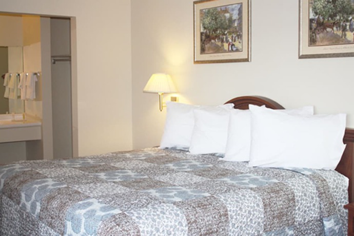 Imagen de la habitación del Hotel Main Street Lodge and Suites. Foto 7