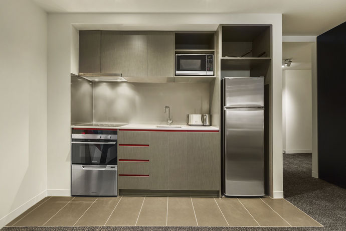 Imagen de la habitación del Hotel MainStay Suites Abbotsford. Foto 3
