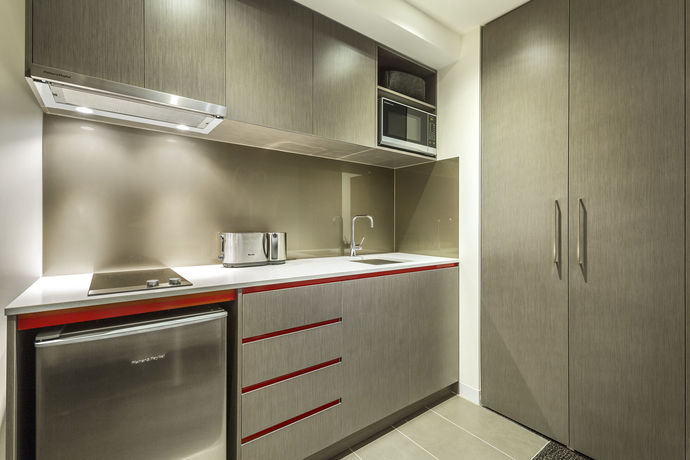 Imagen de la habitación del Hotel MainStay Suites Abbotsford. Foto 7