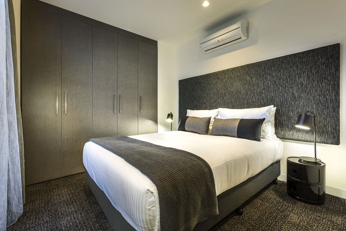 Imagen de la habitación del Hotel MainStay Suites Abbotsford. Foto 8