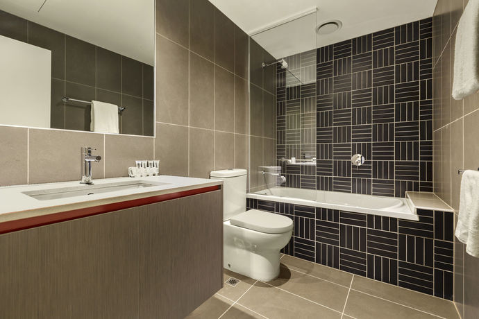 Imagen de la habitación del Hotel MainStay Suites Abbotsford. Foto 9
