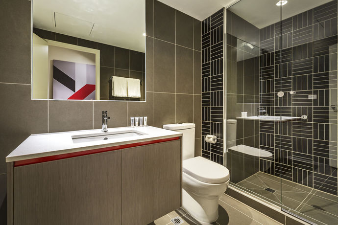 Imagen de la habitación del Hotel MainStay Suites Abbotsford. Foto 10