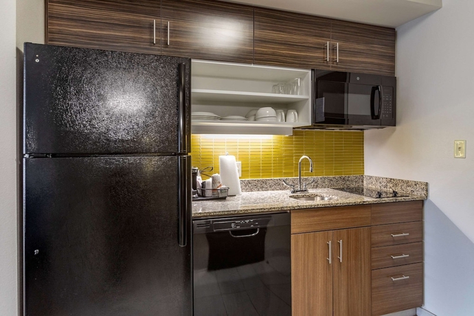 Imagen de la habitación del Hotel MainStay Suites, Bowling Green. Foto 11