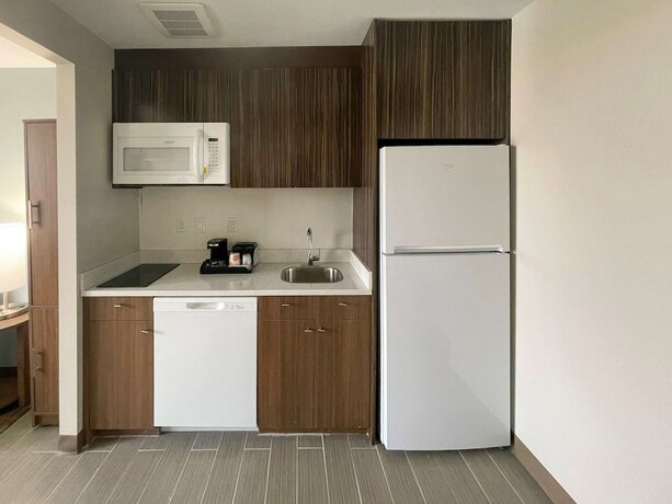 Imagen general del Hotel MainStay Suites, Bronx. Foto 4