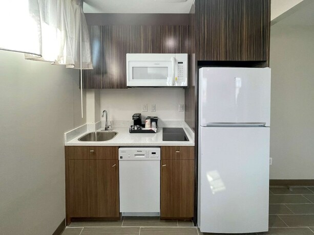 Imagen general del Hotel MainStay Suites, Bronx. Foto 7