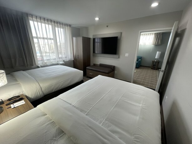 Imagen de la habitación del Hotel MainStay Suites, Bronx. Foto 18