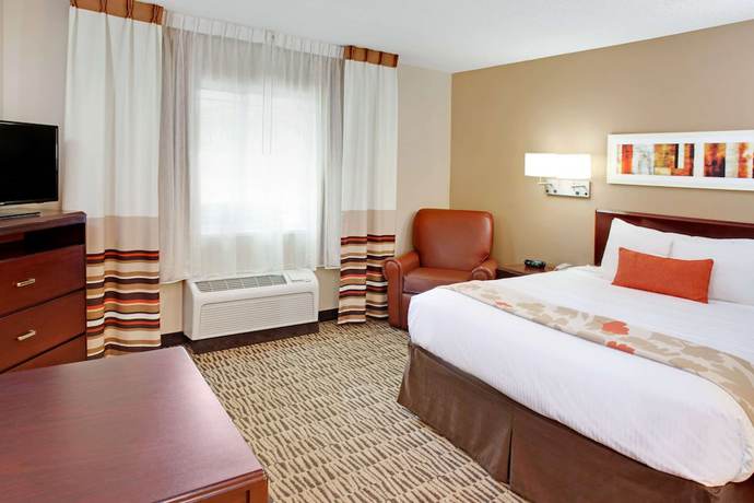 Imagen de la habitación del Hotel MainStay Suites Cincinnati Blue Ash. Foto 2