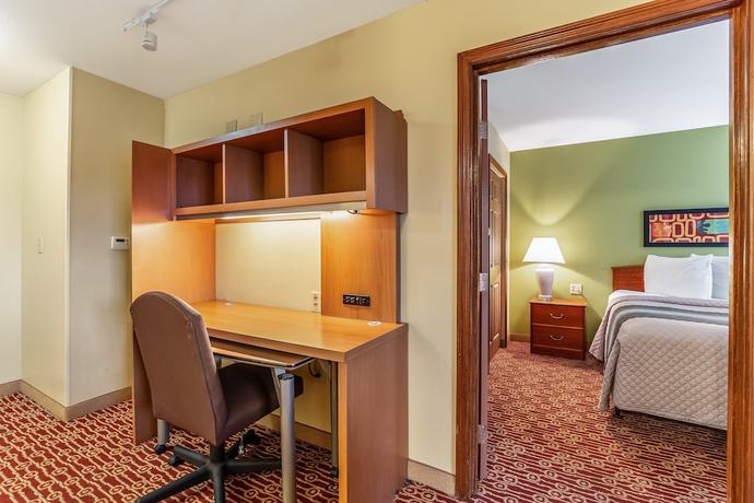 Imagen de la habitación del Hotel MainStay Suites Columbia Harbison. Foto 8