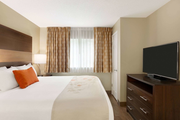 Imagen de la habitación del Hotel MainStay Suites Columbus near Fort Benning. Foto 5
