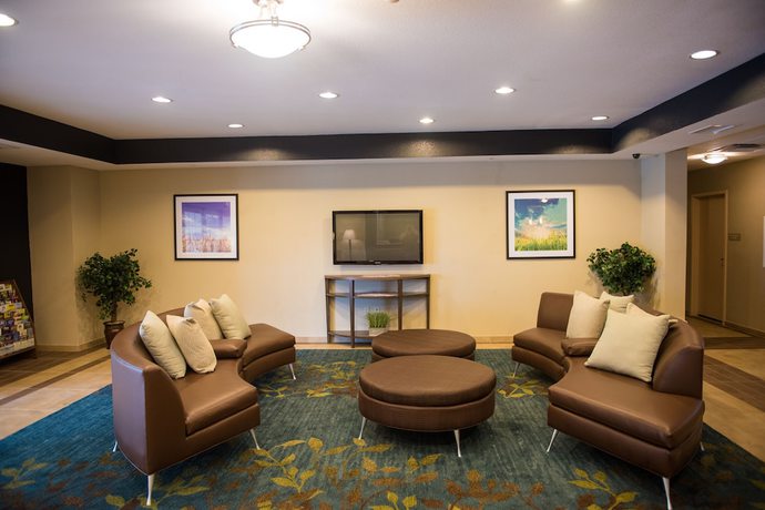 Imagen de los interiores del Hotel MainStay Suites Denham Springs - Baton Rouge East. Foto 15