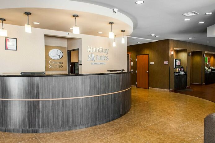 Imagen general del Hotel MainStay Suites. Foto 1