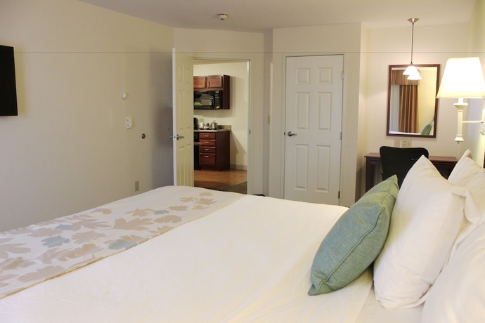 Imagen de la habitación del Hotel MainStay Suites Fitchburg - Madison. Foto 2