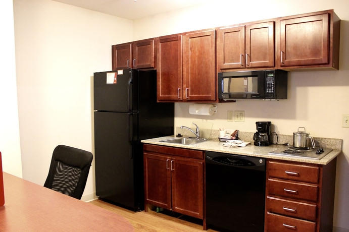 Imagen de la habitación del Hotel MainStay Suites Fitchburg - Madison. Foto 10