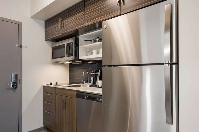 Imagen de la habitación del Hotel MainStay Suites, Gaylord. Foto 13