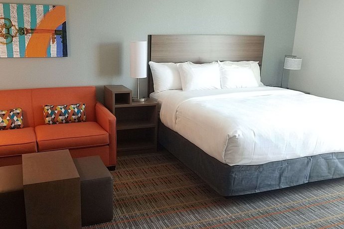 Imagen de la habitación del Hotel MainStay Suites Great Falls Airport. Foto 8