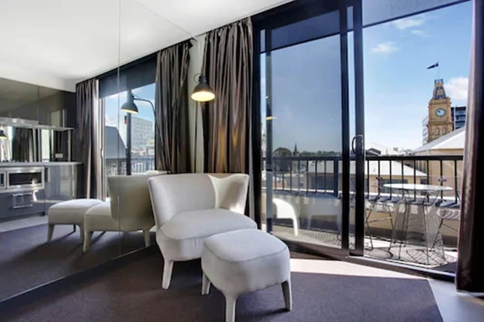 Imagen de la habitación del Hotel MainStay Suites Hawthorn. Foto 14