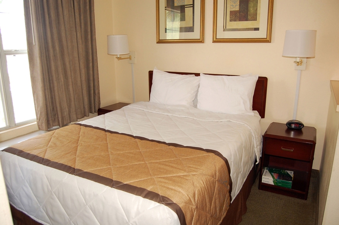 Imagen de la habitación del Hotel MainStay Suites Las Vegas Flamingo. Foto 5