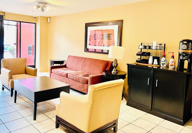 Imagen de los interiores del Hotel MainStay Suites Little Rock West Near Medical Centers. Foto 17