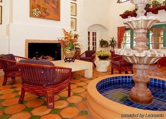 Imagen general del Hotel MainStay Suites Orange County John Wayne Airport. Foto 8