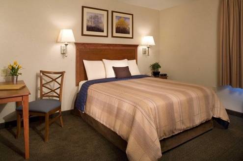 Imagen de la habitación del Hotel MainStay Suites Southfield-Detroit. Foto 6