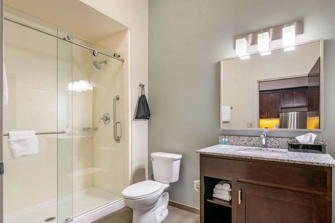 Imagen de la habitación del Hotel MainStay Suites Spokane Airport. Foto 5