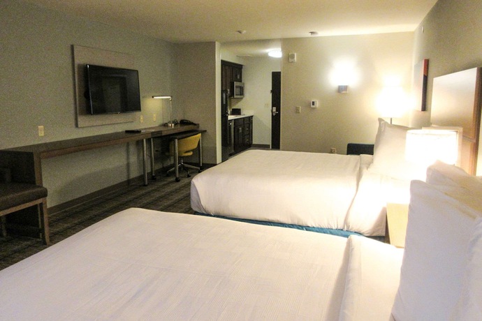 Imagen de la habitación del Hotel MainStay Suites Spokane Airport. Foto 6