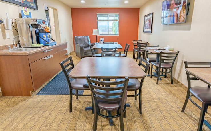 Imagen de los interiores del Hotel MainStay Suites Spokane Valley, WA. Foto 16