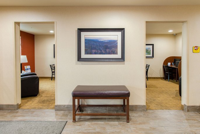 Imagen de los interiores del Hotel MainStay Suites Spokane Valley, WA. Foto 17