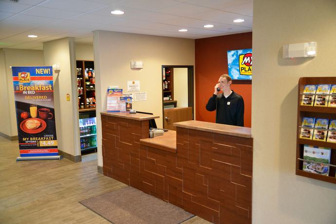 Imagen de los interiores del Hotel MainStay Suites Spokane Valley, WA. Foto 19