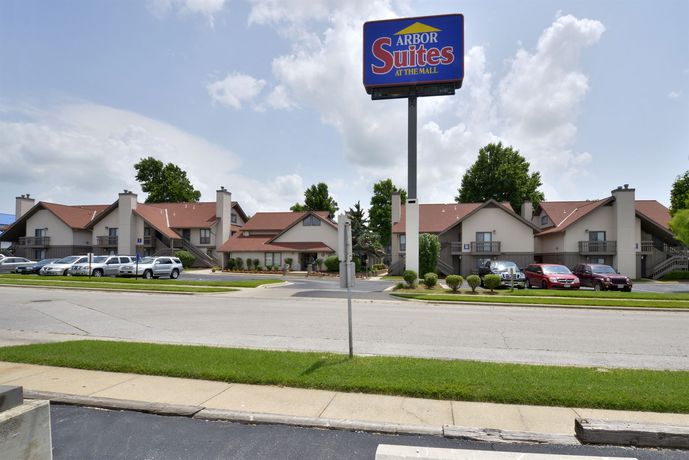 Imagen de los interiores del Hotel MainStay Suites Springfield South - Battlefield Rd. Foto 8