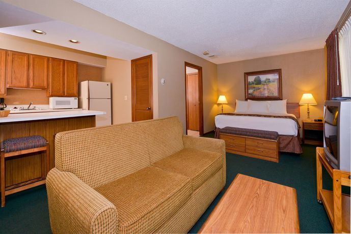 Imagen de los interiores del Hotel MainStay Suites Springfield South - Battlefield Rd. Foto 12