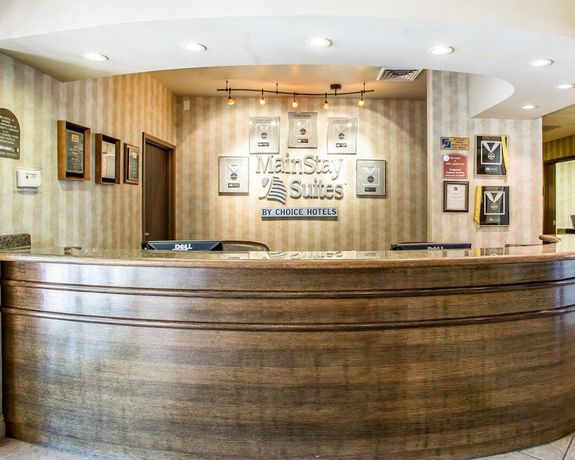 Imagen de los interiores del Hotel MainStay Suites St. Robert - Fort Leonard Wood. Foto 18