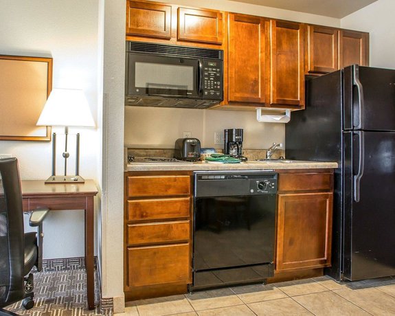 Imagen de la habitación del Hotel MainStay Suites St. Robert - Fort Leonard Wood. Foto 10