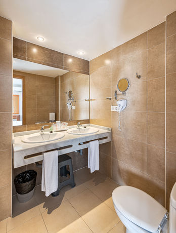 Imagen general del Hotel Mainare Playa. Foto 8