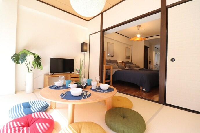 Imagen de la habitación del Hotel Mainichi Building Osaka. Foto 30