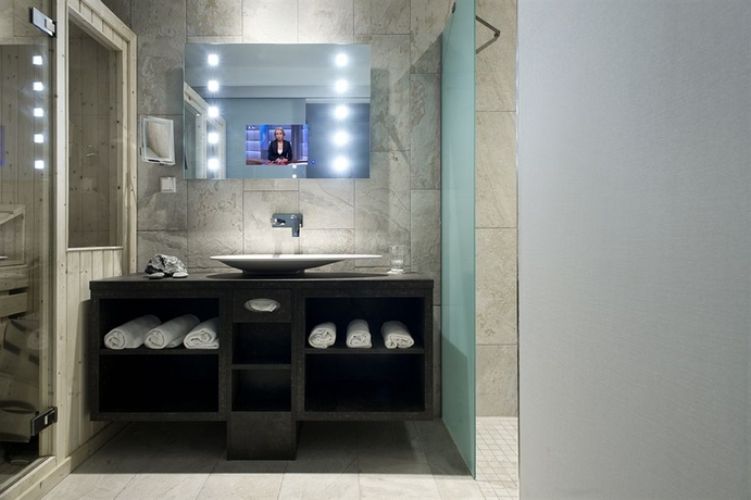 Imagen de la habitación del Hotel Mainport Rotterdam. Foto 8